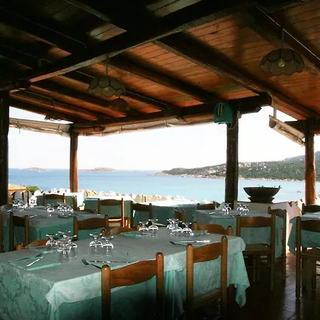 Apartmanhotel Chrysalis Bay 3*