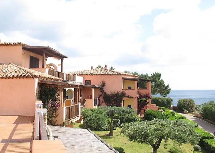 Chrysalis Bay Apartmanhotel 3*